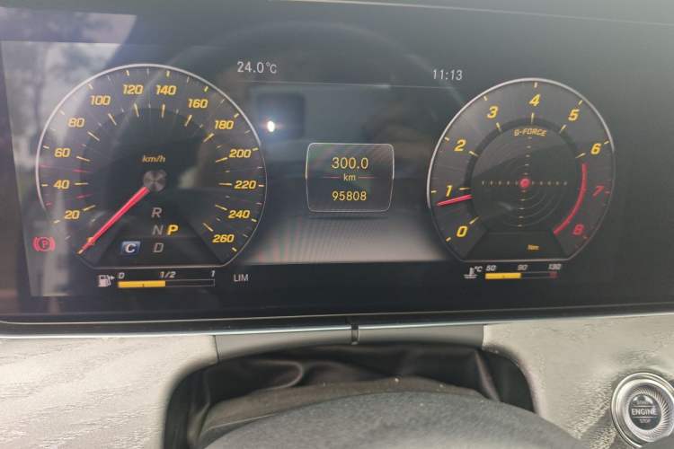 Used Mercedes-Benz CLS 2018 CLS 300 Dynamic Edition Odometer Close Up