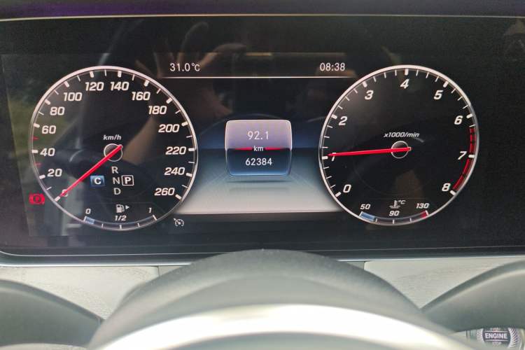 Used Mercedes-Benz CLS 2018 CLS 300 Dynamic Edition Odometer Close Up