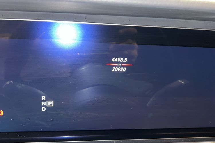 Used Mercedes-Benz CLS 2018 CLS 300 Dynamic Edition Odometer Close Up