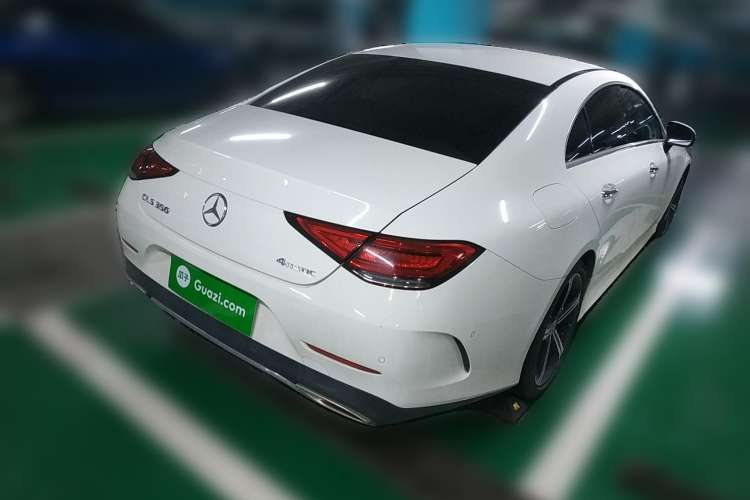 Used Mercedes-Benz CLS 2018 CLS 350 4MATIC Rear Right 45 Deg