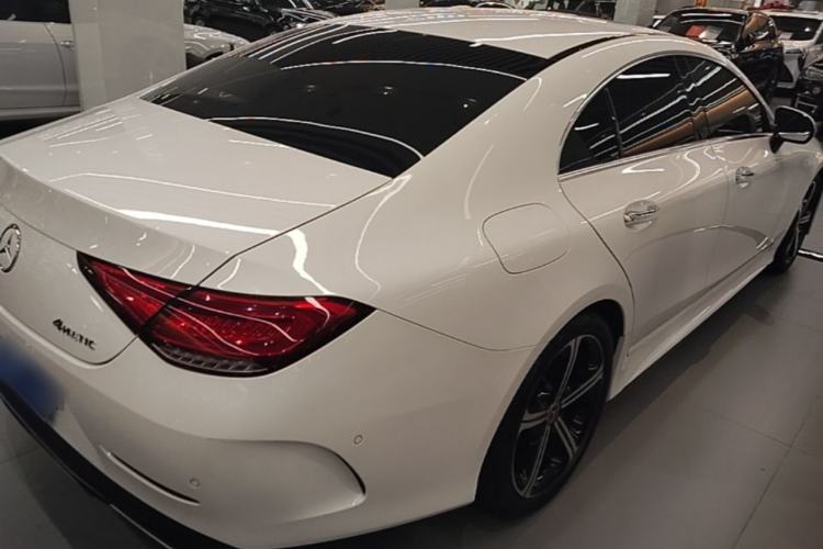 Used Mercedes-Benz CLS 2018 CLS 350 4MATIC Rear Right 45 Deg