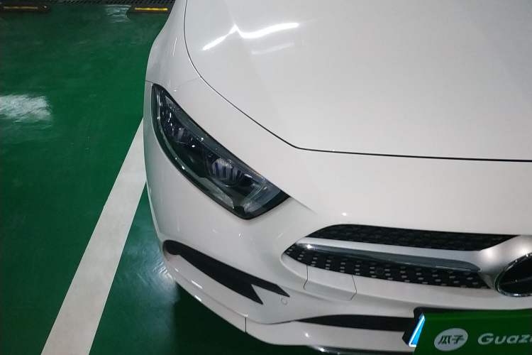 Used Mercedes-Benz CLS 2018 CLS 350 4MATIC Right Front Headlight