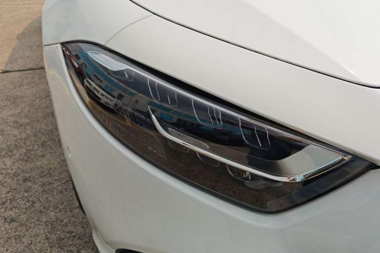 Used Mercedes-Benz CLS 2018 CLS 300 Dynamic Edition Right Front Headlight