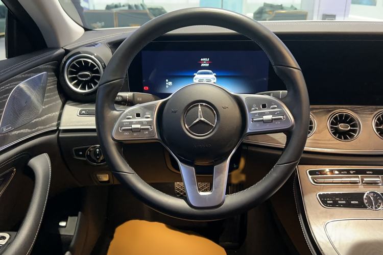 Used Mercedes-Benz CLS 2018 CLS 300 Dynamic Edition Steering Wheel