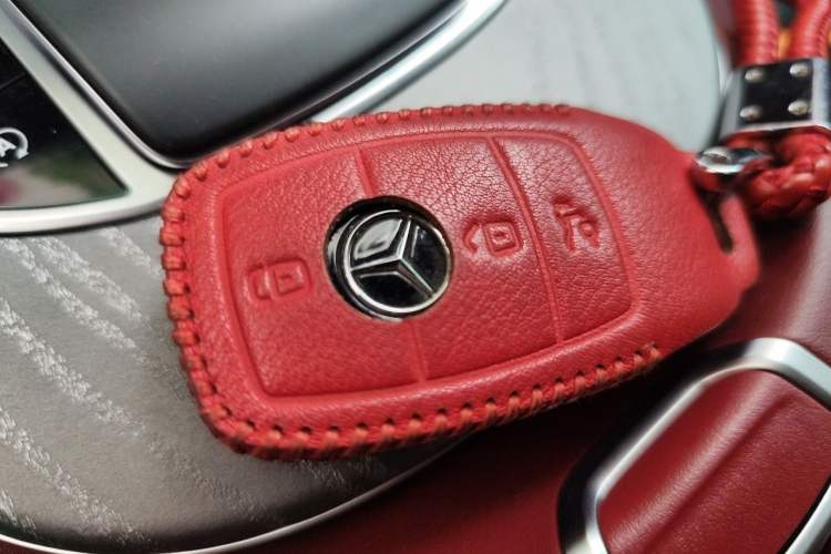 Used Mercedes-Benz CLS 2018 CLS 300 Luxury Model Vehicle Key