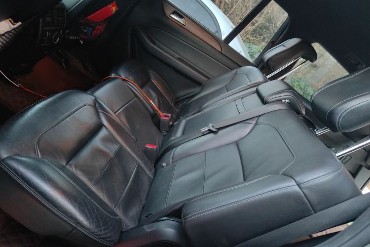 Used Mercedes-Benz CLS  Left Rear Seat