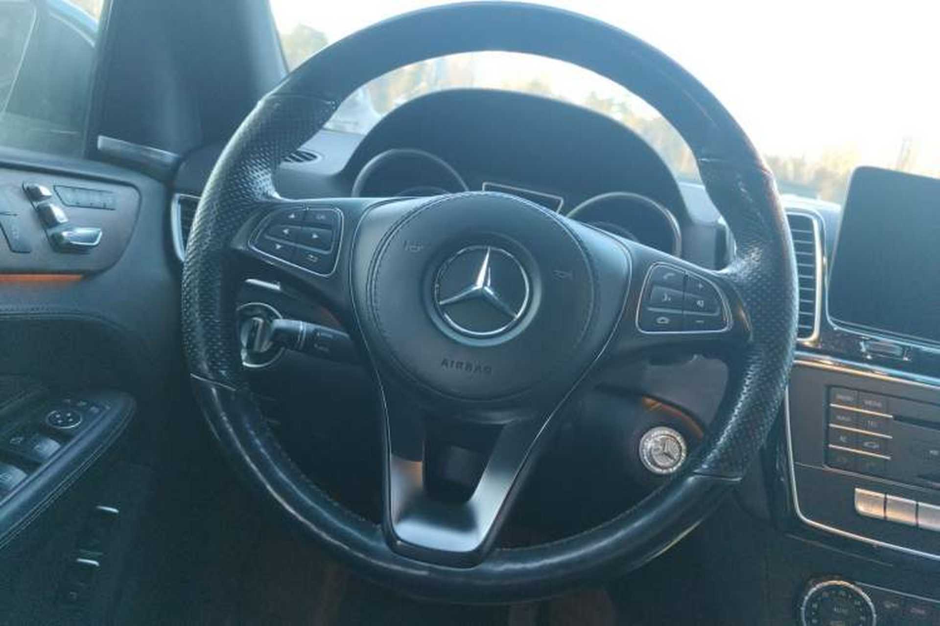 Used Mercedes-Benz CLS  Steering Wheel