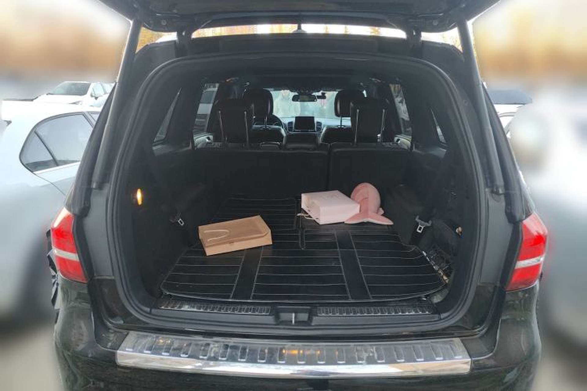 Used Mercedes-Benz CLS  Trunk