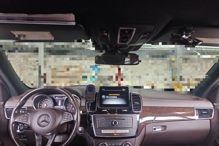 Used Mercedes-Benz CLS  Headliner