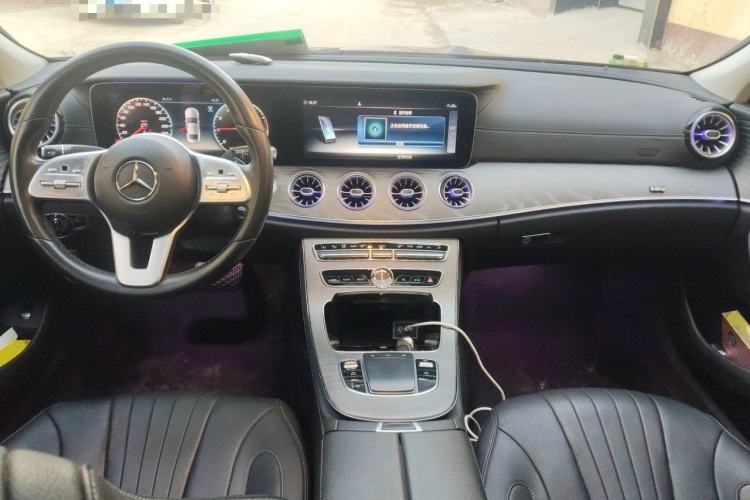 Used Mercedes-Benz CLS 2020 CLS 300 Sport Edition Center Console