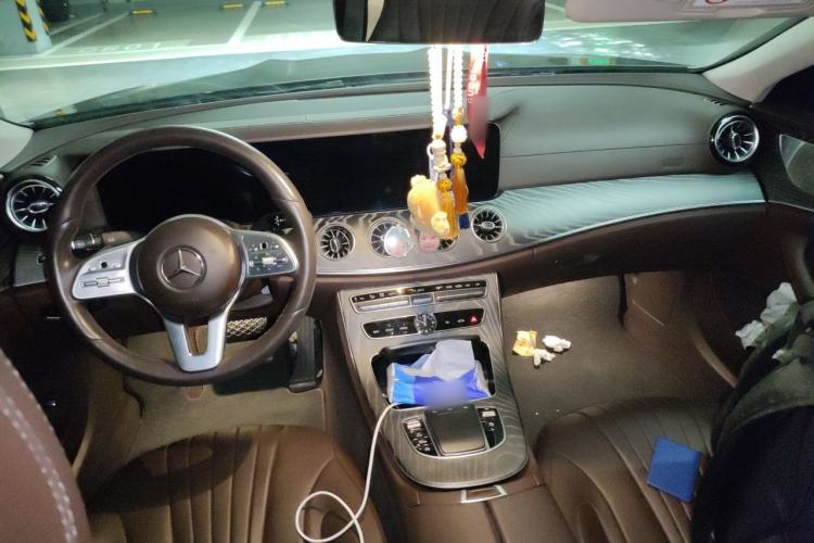Used Mercedes-Benz CLS 2020 CLS 300 Luxury Model Center Console