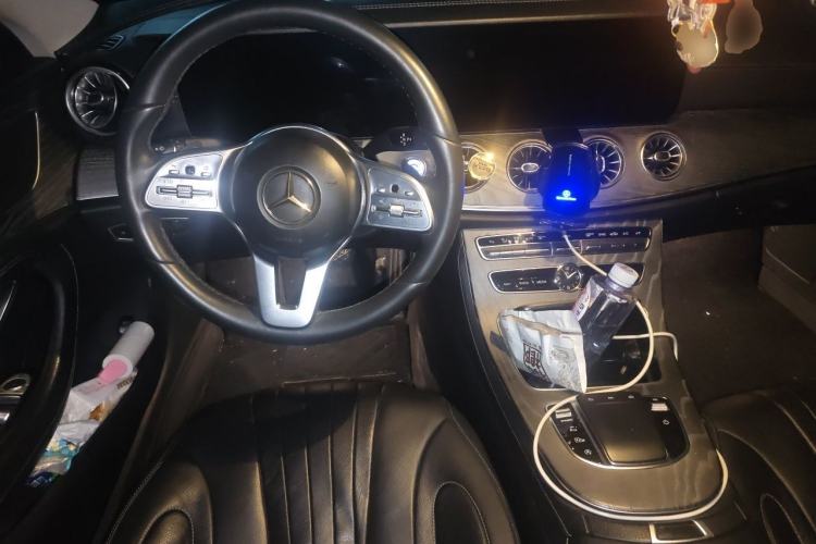 Used Mercedes-Benz CLS 2020 CLS 300 Sport Edition Center Console