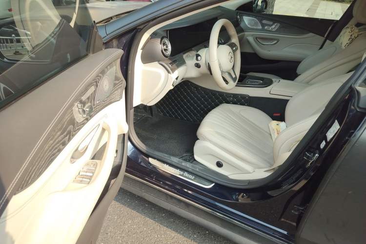 Used Mercedes-Benz CLS 2020 CLS 300 Luxury Model Driver Seat
