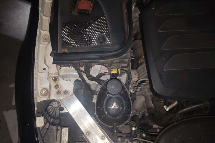 Used Mercedes-Benz CLS 2020 CLS 300 Sport Edition Engine Bay Right