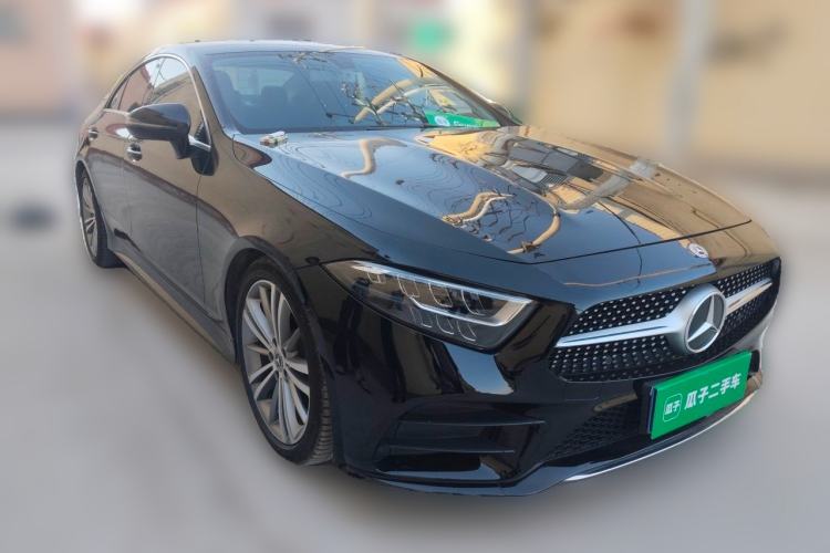 Used Mercedes-Benz CLS 2020 CLS 300 Sport Edition Front Right 45 Deg
