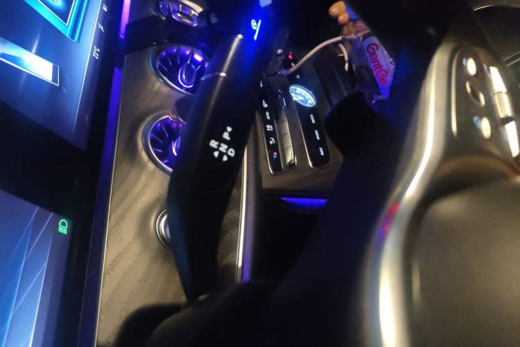 Used Mercedes-Benz CLS 2020 CLS 300 Sport Edition Gear Lever