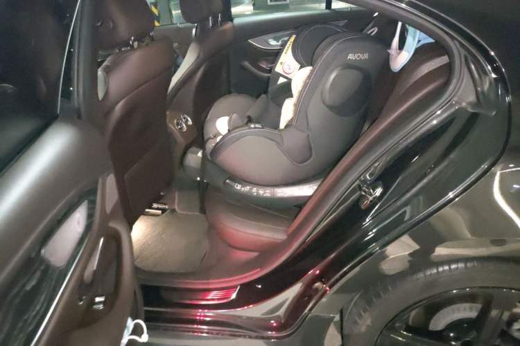 Used Mercedes-Benz CLS 2020 CLS 300 Luxury Model Left Rear Seat