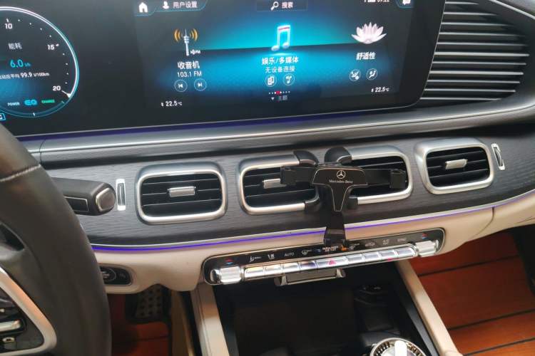 Used Mercedes-Benz CLS  Audio And AC Panel