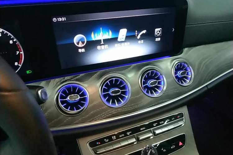 Used Mercedes-Benz CLS 2020 CLS 300 Sport Edition Audio And AC Panel