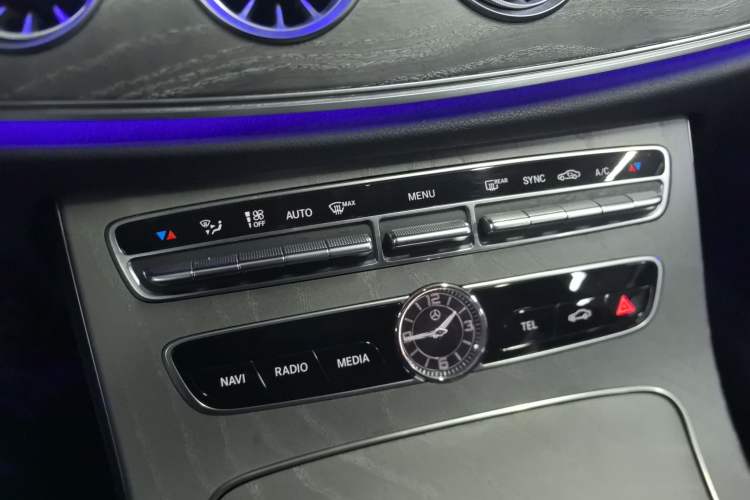 Used Mercedes-Benz CLS 2020 CLS 300 Sport Edition Audio And AC Panel