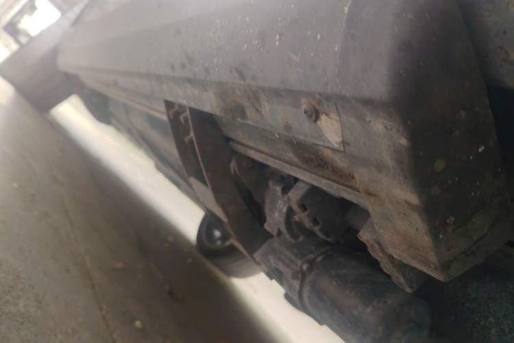 Used Mercedes-Benz CLS  Chassis Front Right