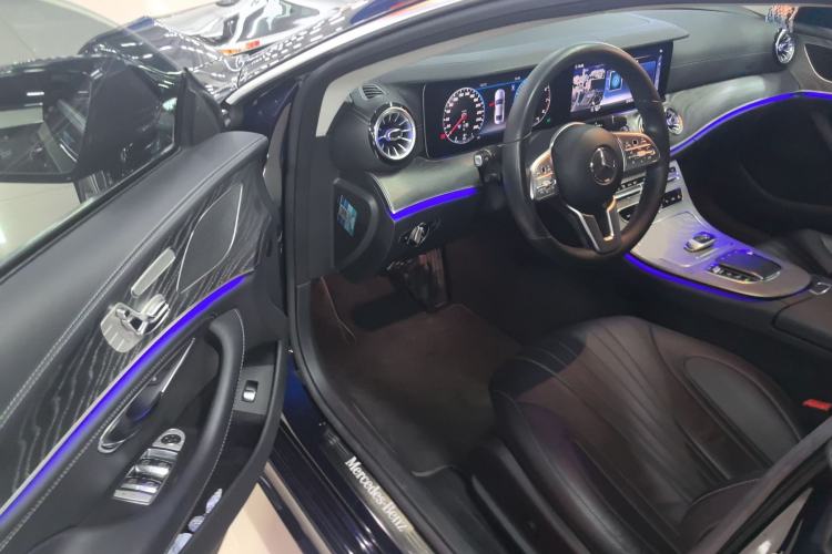 Used Mercedes-Benz CLS 2020 CLS 300 Sport Edition Driver Seat