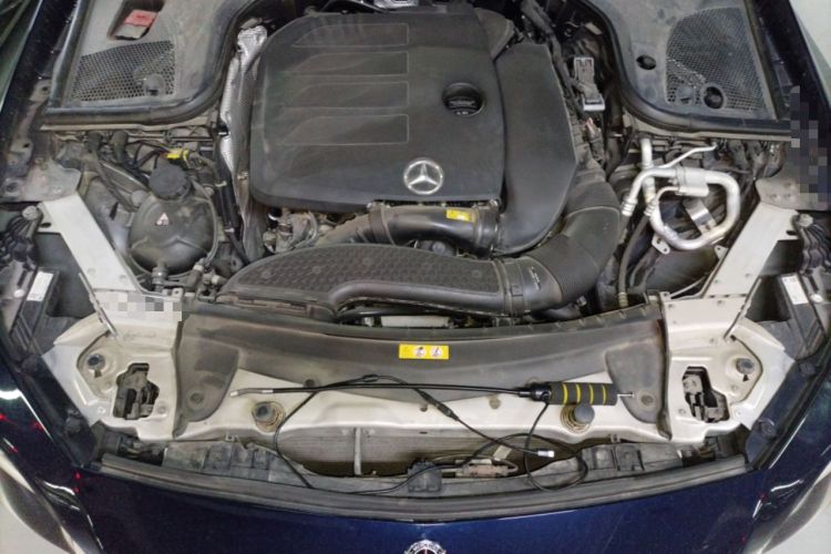 Used Mercedes-Benz CLS 2020 CLS 300 Luxury Model Engine Bay