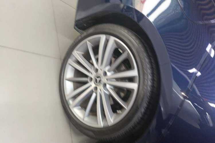 Used Mercedes-Benz CLS 2020 CLS 300 Sport Edition Exterior 8