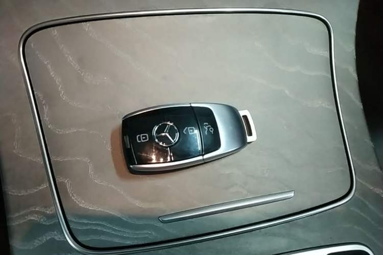 Used Mercedes-Benz CLS 2020 CLS 300 Sport Edition Interior 1