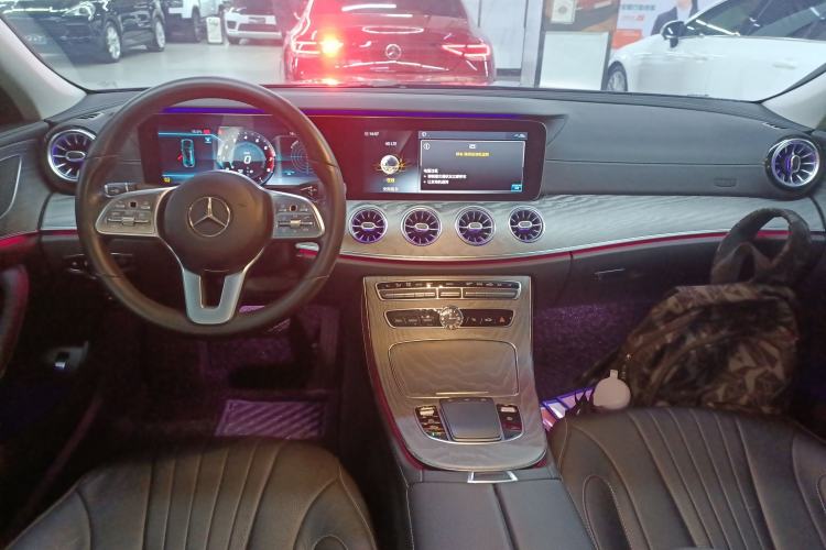 Used Mercedes-Benz CLS 2020 CLS 300 Sport Edition Interior 2