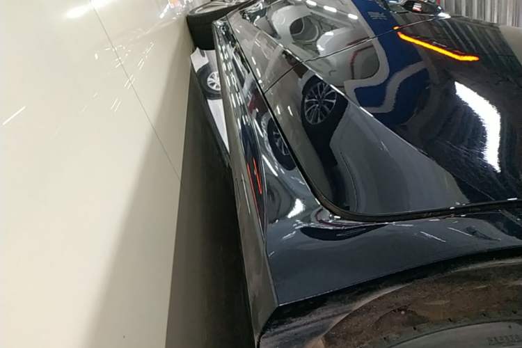 Used Mercedes-Benz CLS 2020 CLS 300 Sport Edition Left Side Sill