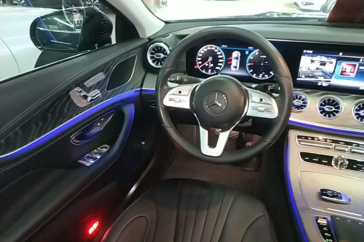 Used Mercedes-Benz CLS 2020 CLS 300 Sport Edition Steering Wheel