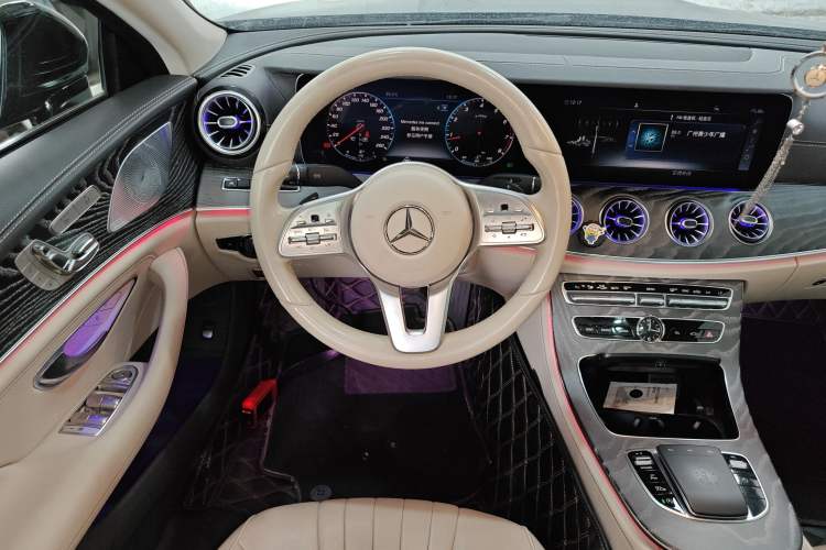 Used Mercedes-Benz CLS 2020 CLS 300 Luxury Model Steering Wheel