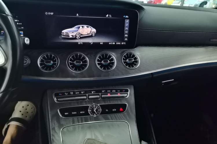 Used Mercedes-Benz CLS 2020 CLS 300 Sport Edition Audio And AC Panel