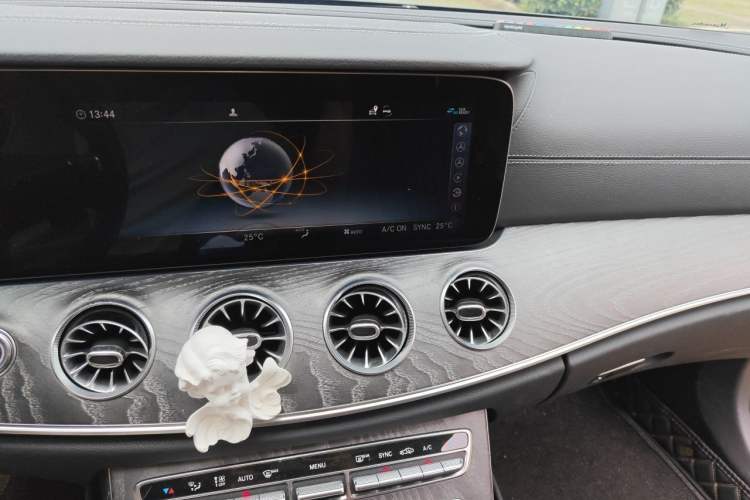 Used Mercedes-Benz CLS 2020 CLS 300 Sport Edition Audio And AC Panel