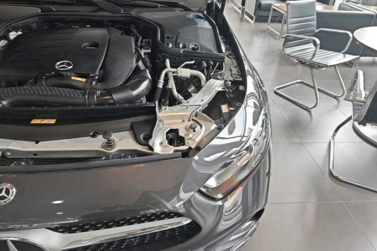 Used Mercedes-Benz CLS 2020 CLS 300 Sport Edition Engine Bay Left