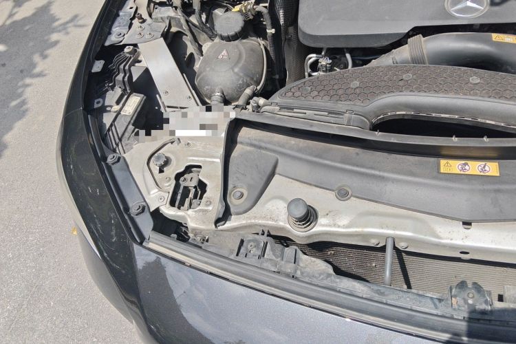 Used Mercedes-Benz CLS 2020 CLS 300 Sport Edition Engine Bay Right