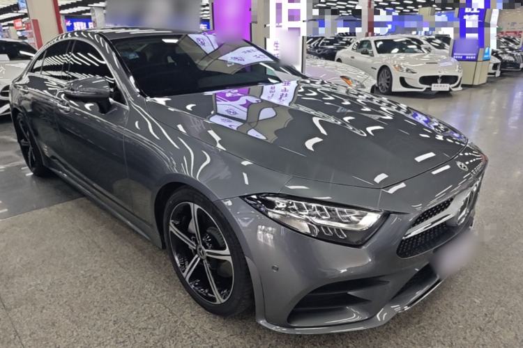 Used Mercedes-Benz CLS 2020 CLS 300 Luxury Model Front Right 45 Deg
