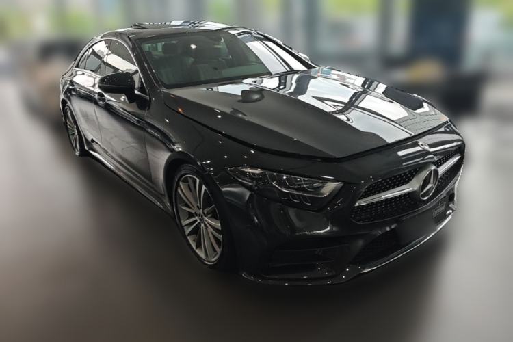 Used Mercedes-Benz CLS 2020 CLS 300 Sport Edition Front Right 45 Deg