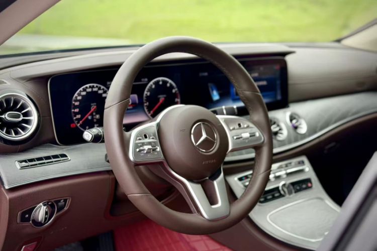 Used Mercedes-Benz CLS 2020 CLS 300 Luxury Model Interior 2