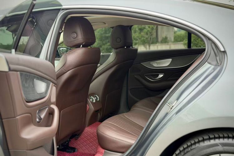 Used Mercedes-Benz CLS 2020 CLS 300 Luxury Model Interior 8