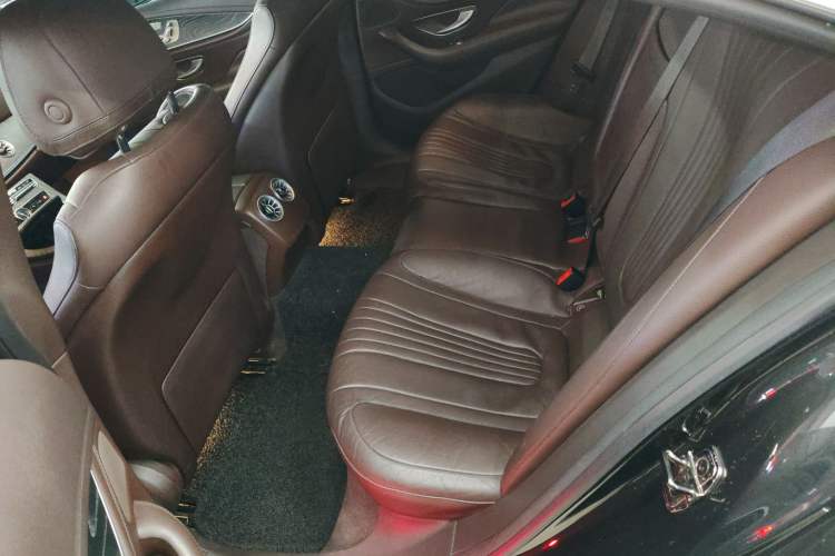 Used Mercedes-Benz CLS 2020 CLS 300 Sport Edition Left Rear Seat