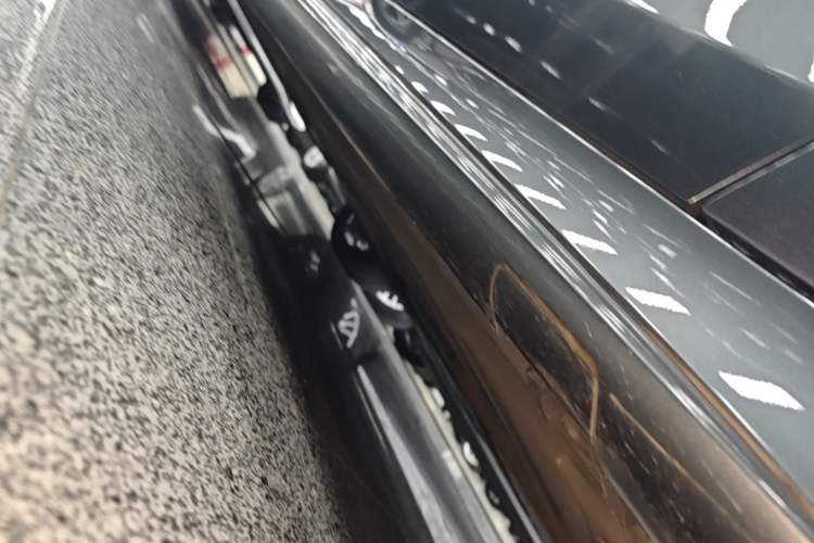 Used Mercedes-Benz CLS 2020 CLS 300 Luxury Model Right Side Sill