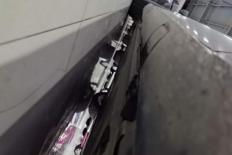 Used Mercedes-Benz CLS 2020 CLS 300 Sport Edition Right Side Sill