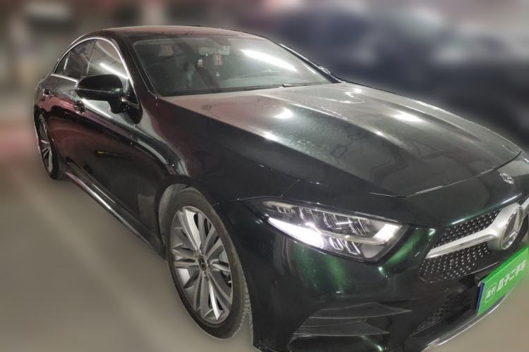 Used Mercedes-Benz CLS 2020 CLS 300 Sport Edition Front Right 45 Deg