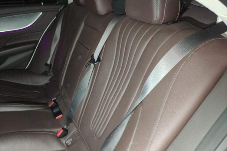 Used Mercedes-Benz CLS 2020 CLS 300 Sport Edition Left Rear Seat