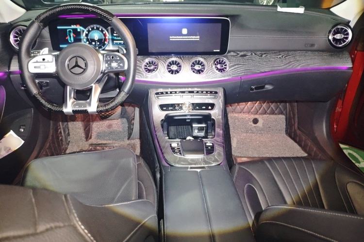 Used Mercedes-Benz CLS 2020 CLS 300 Sport Edition Center Console