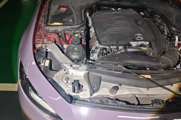 Used Mercedes-Benz CLS 2020 CLS 300 Sport Edition Engine Bay Right