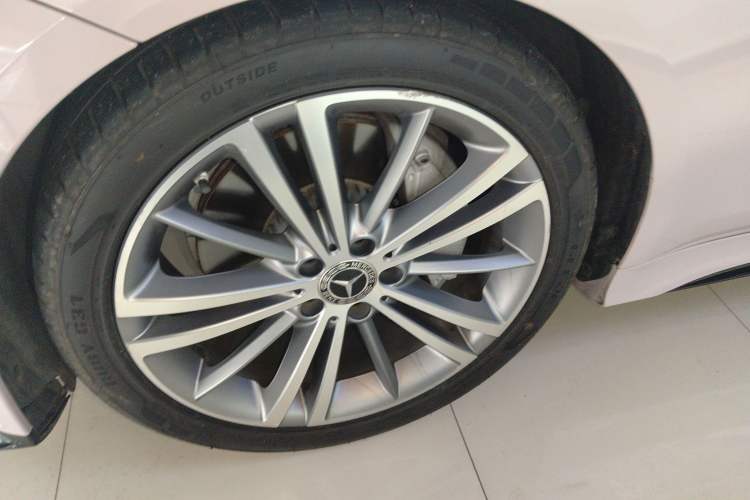 Used Mercedes-Benz CLS 2020 CLS 300 Sport Edition Exterior 4