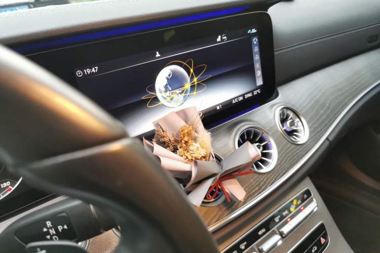 Used Mercedes-Benz CLS 2020 CLS 300 Sport Edition Audio And AC Panel